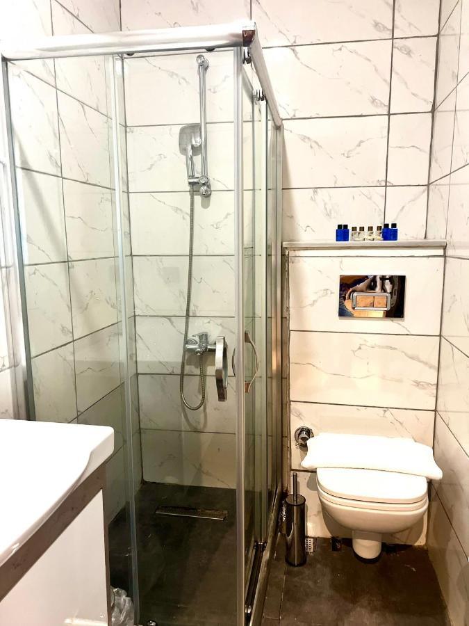 Besiktas Konuk Evi Hotel Истанбул Екстериор снимка